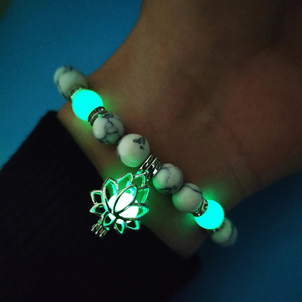 Natural Stones Luminous Glowing In The Dark Lotus Flower Shaped Charm Bracelet For Women Yoga Prayer Buddhism Jewelry