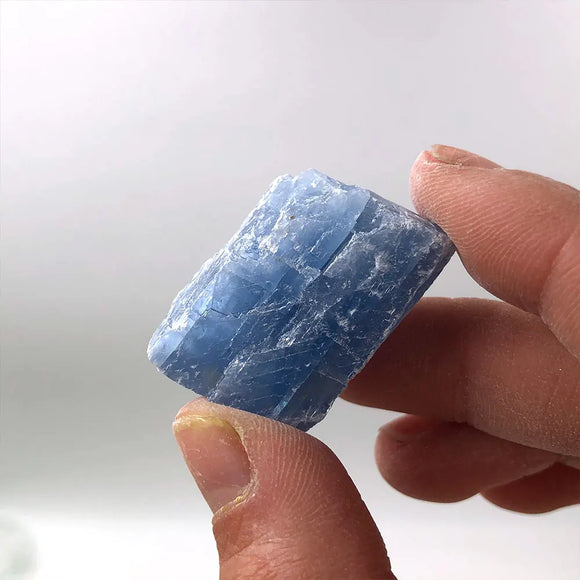 1pc Natural Raw Blue Calcite Rough Stone Quartz Crystals Rock Healing Reiki Mineral Aquarium Home Room Decoration Fengshui
