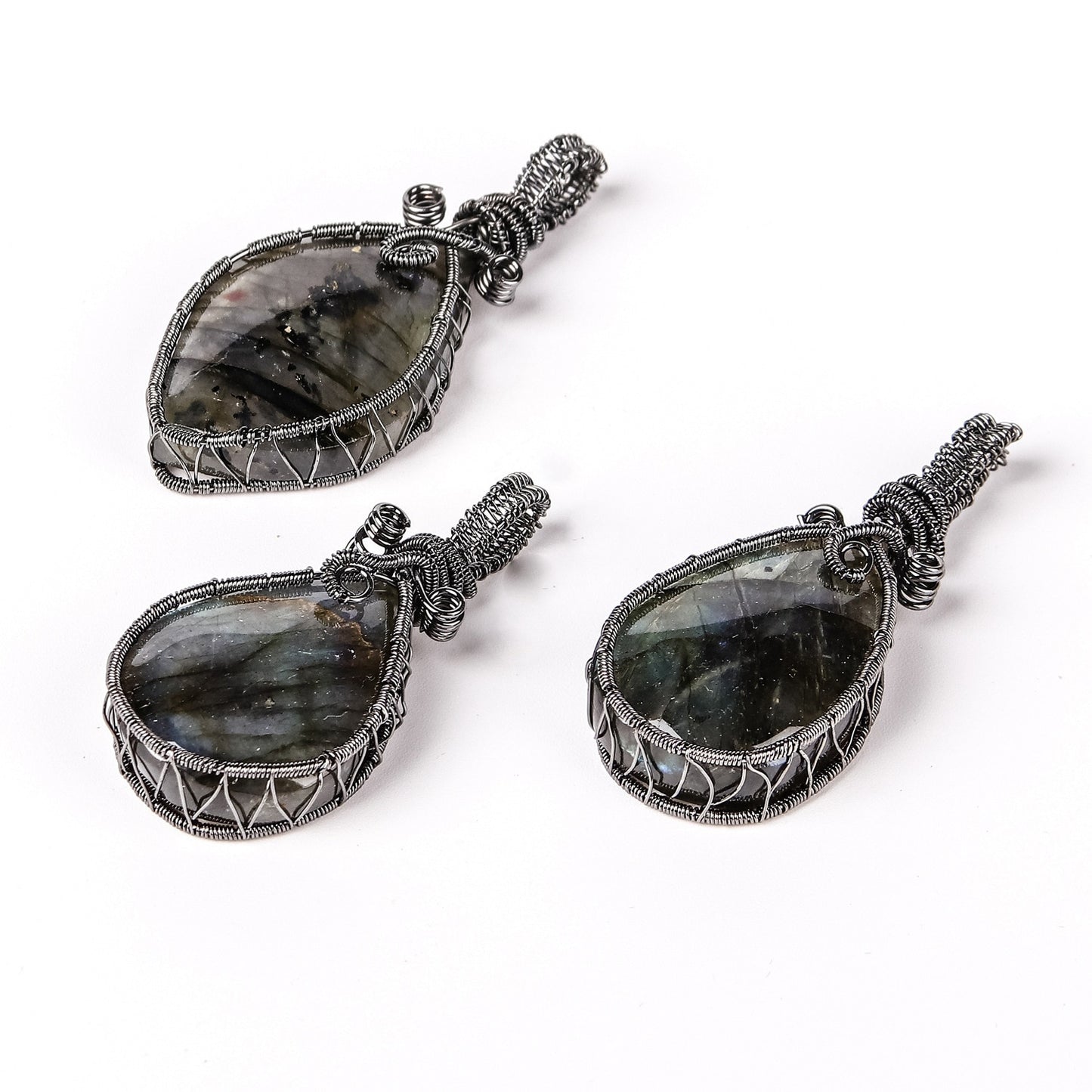 Natural Crystal Flash Labradorite Irregular Stones Hemming Winding Pendant Gun Black Metal Healing Reiki Jewelry DIY Necklace