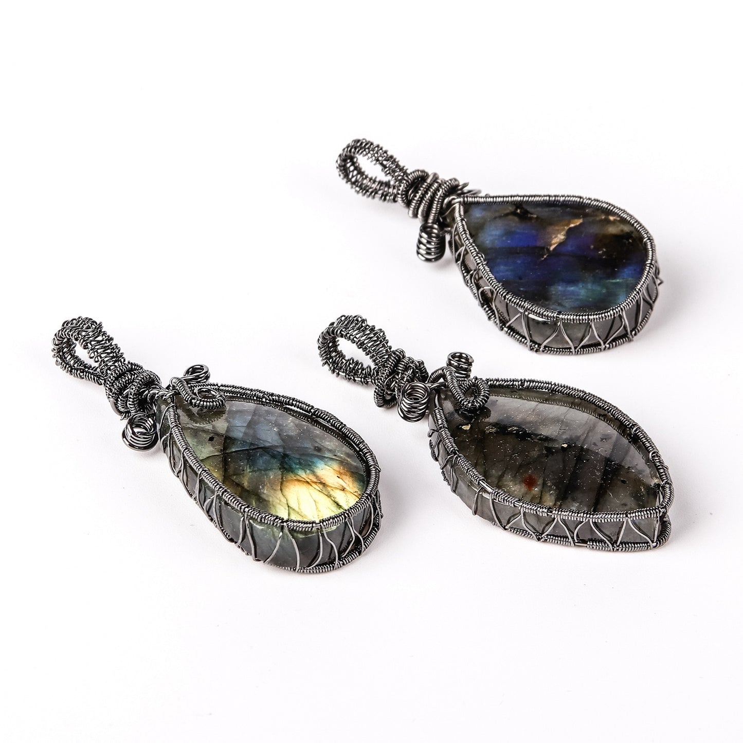 Natural Crystal Flash Labradorite Irregular Stones Hemming Winding Pendant Gun Black Metal Healing Reiki Jewelry DIY Necklace