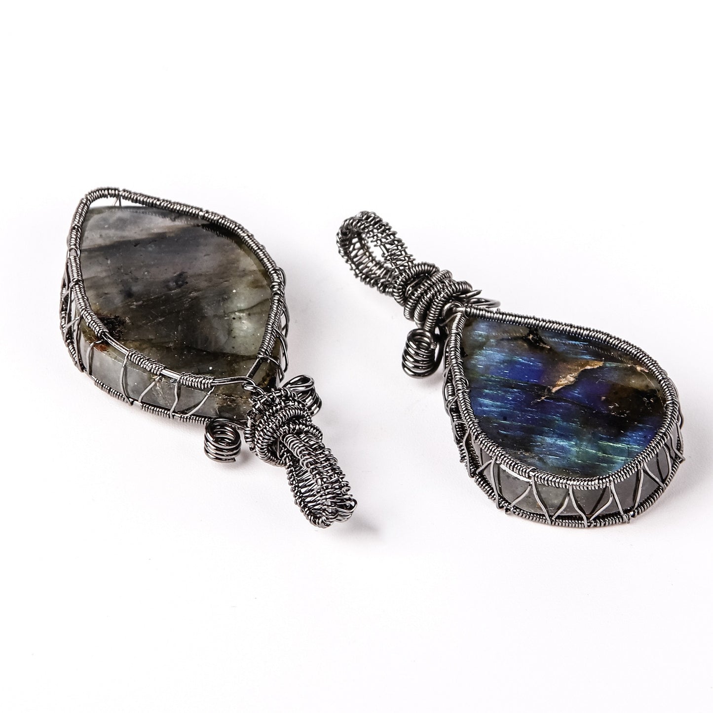 Natural Crystal Flash Labradorite Irregular Stones Hemming Winding Pendant Gun Black Metal Healing Reiki Jewelry DIY Necklace