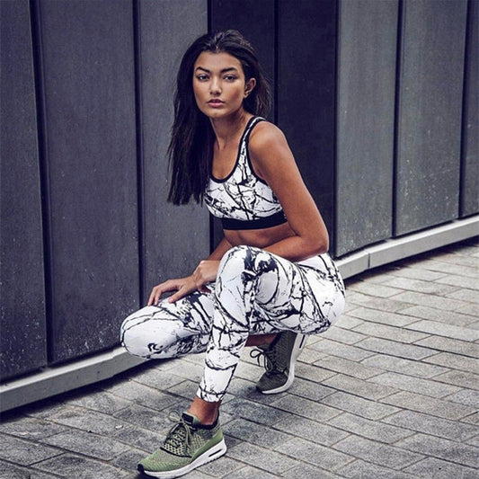 Plus Size Sport Yoga Set Black White